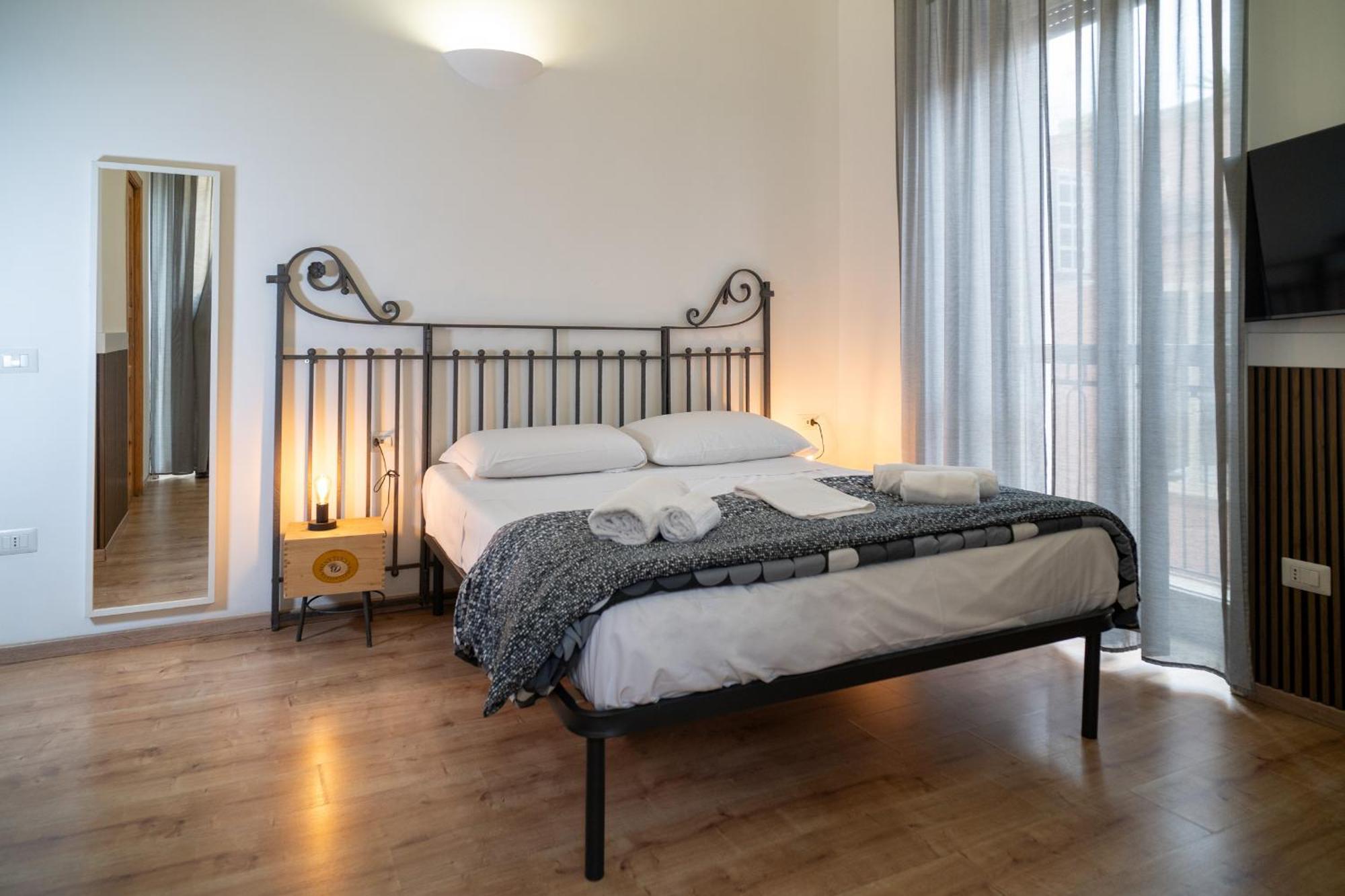 B&B Universita Napoli Eksteriør bilde